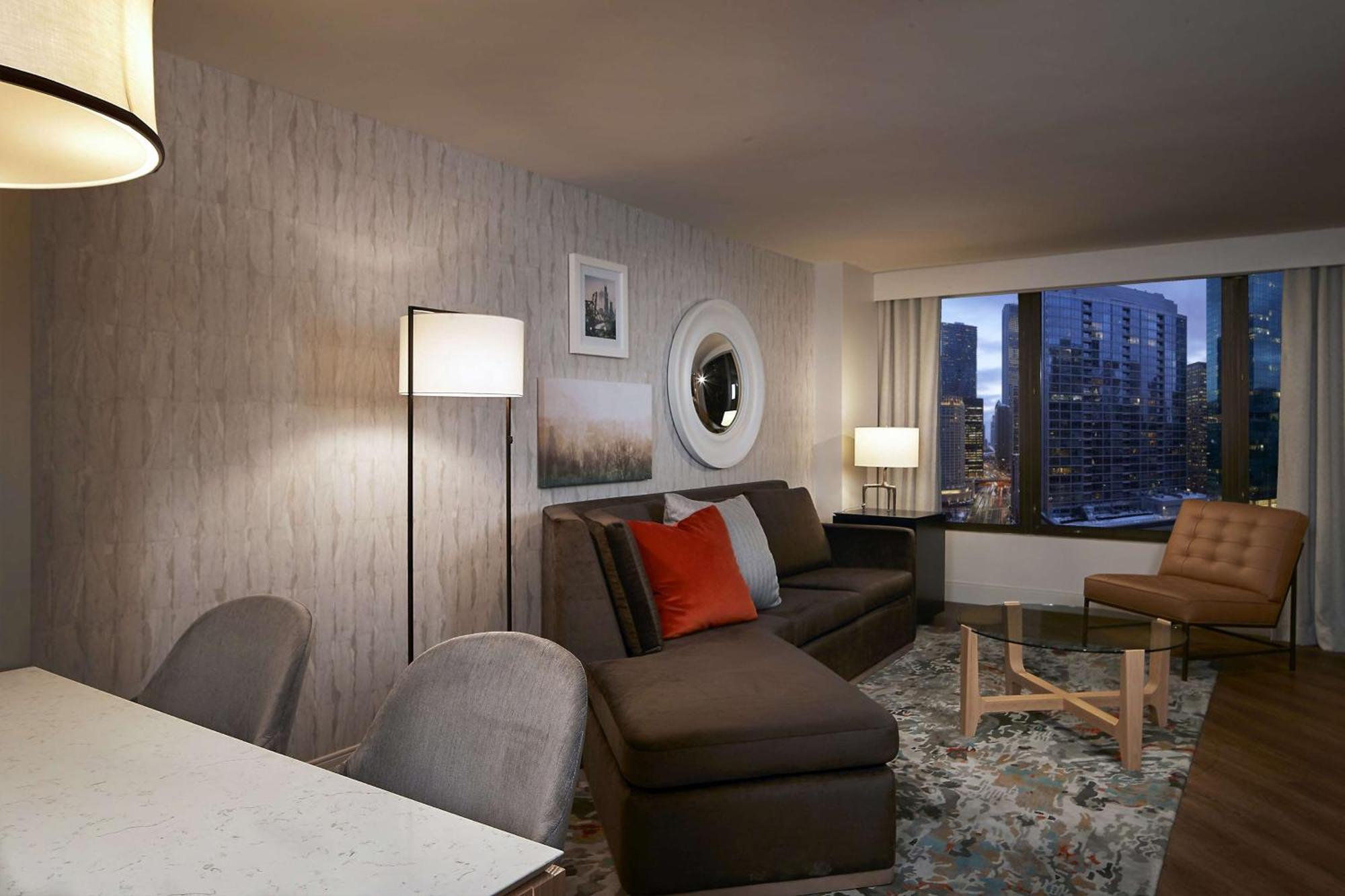 Hotel Hilton Grand Vacations Club Chicago Magnificent Mile Esterno foto
